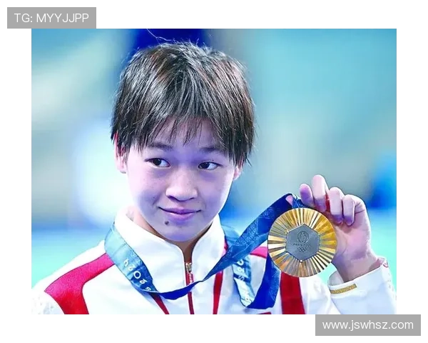 全运会游泳赛场新星崭露头角 打破多项纪录引发热议 全运会游泳赛场新星崭露头角 打破多项纪录引发热议