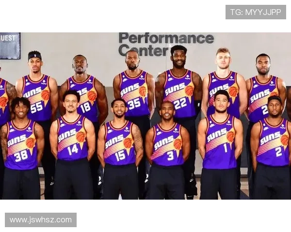 太阳队新赛季阵容调整曝光 布克携手杜兰特冲击总冠军目标 太阳队新赛季阵容调整曝光 布克携手杜兰特冲击总冠军目标