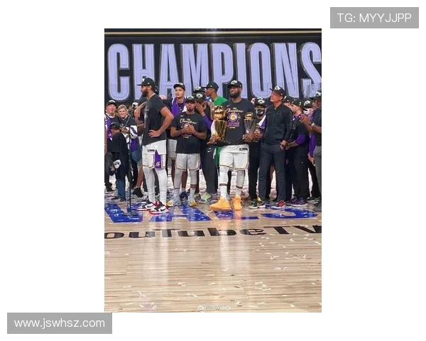 湖人豪取五连胜詹姆斯再创里程碑浓眉统治内线剑指总冠军