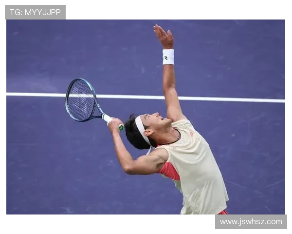 新兴网球选手崭露头角：2025赛季挑战顶级球员成为焦点